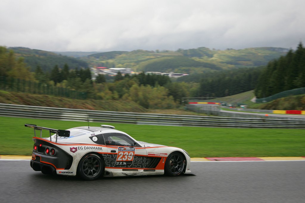 Spa Francorchamps er en fantastisk bane og en stor oplevelse for kørerne
(Foto: Henning Smed)